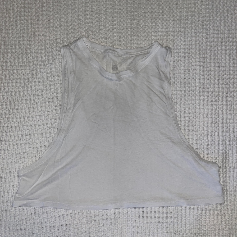Lululemon White Cropped Tank Top - Size 4